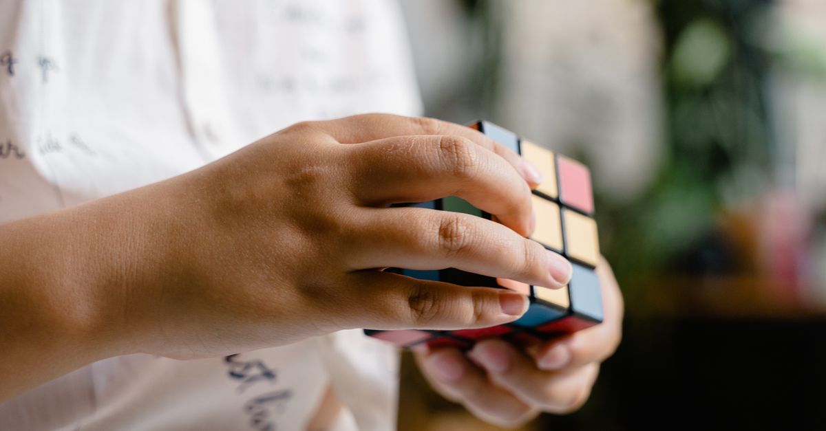 IQ Test — How Sharp Is Your Reasoning?